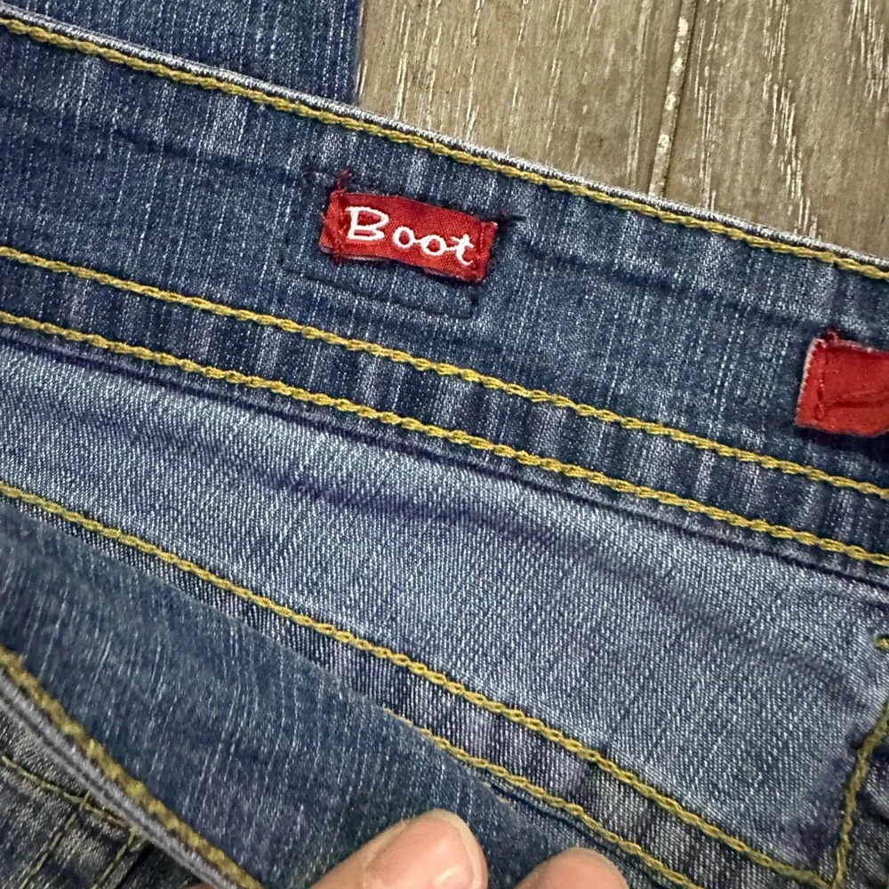 Vigold Boot Jeans - Picture 14 of 15